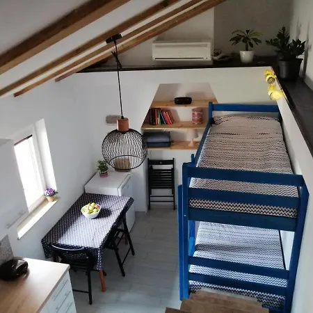 Camerin Apartman Koper